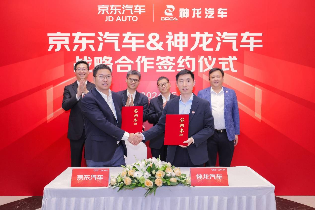 战略转型稳步推进出口同比增长32%(图3)