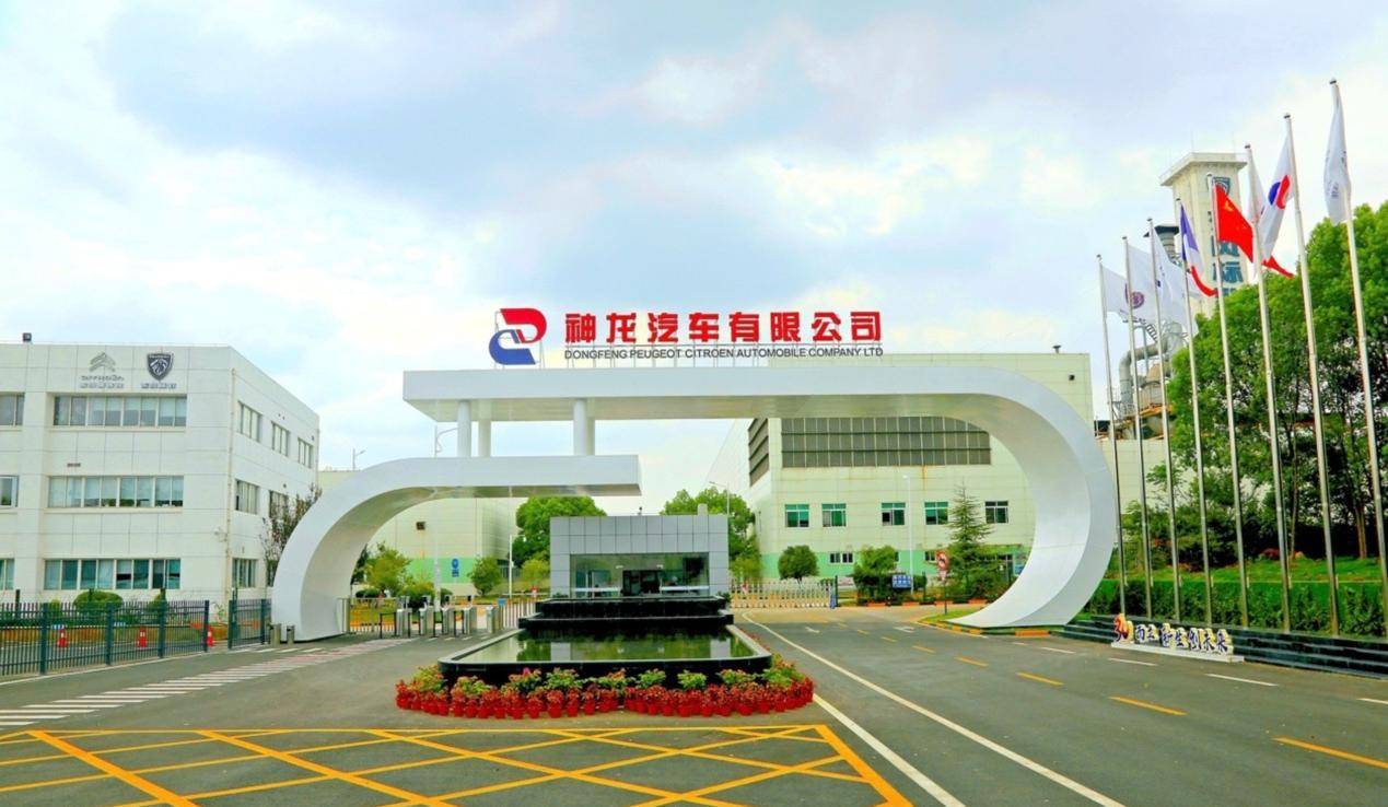 战略转型稳步推进出口同比增长32%(图5)