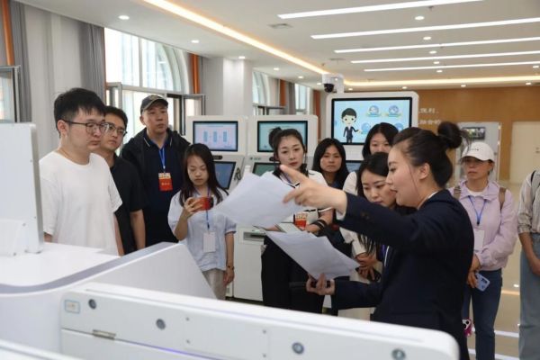 2024全国重点网络媒体龙江行丨数字政府让数据多跑路百姓少跑